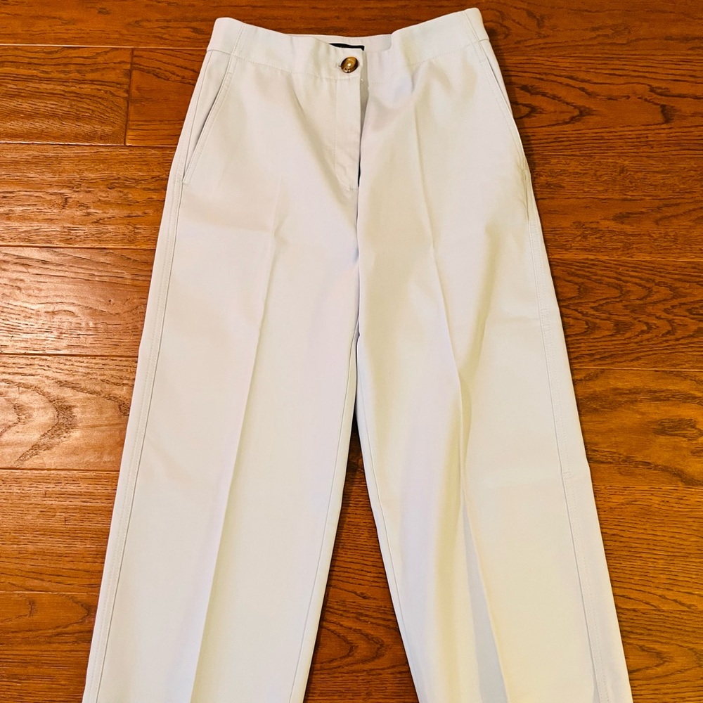 Ann Taylor Women's‎ light blue Cropped Pants